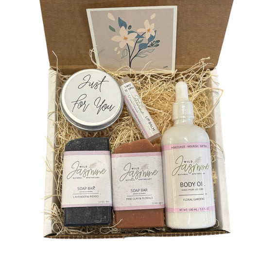 Lavender Pamper Gift Box