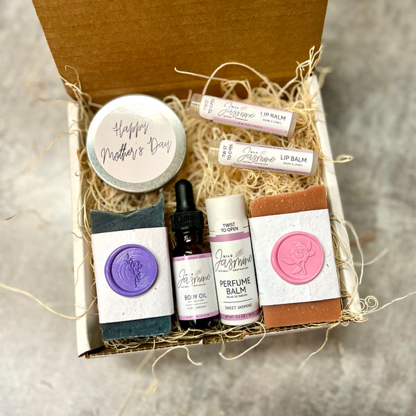Mother's Day Floral Gift Box