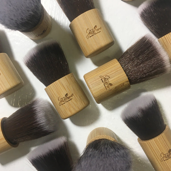 Dry Shampoo Brush